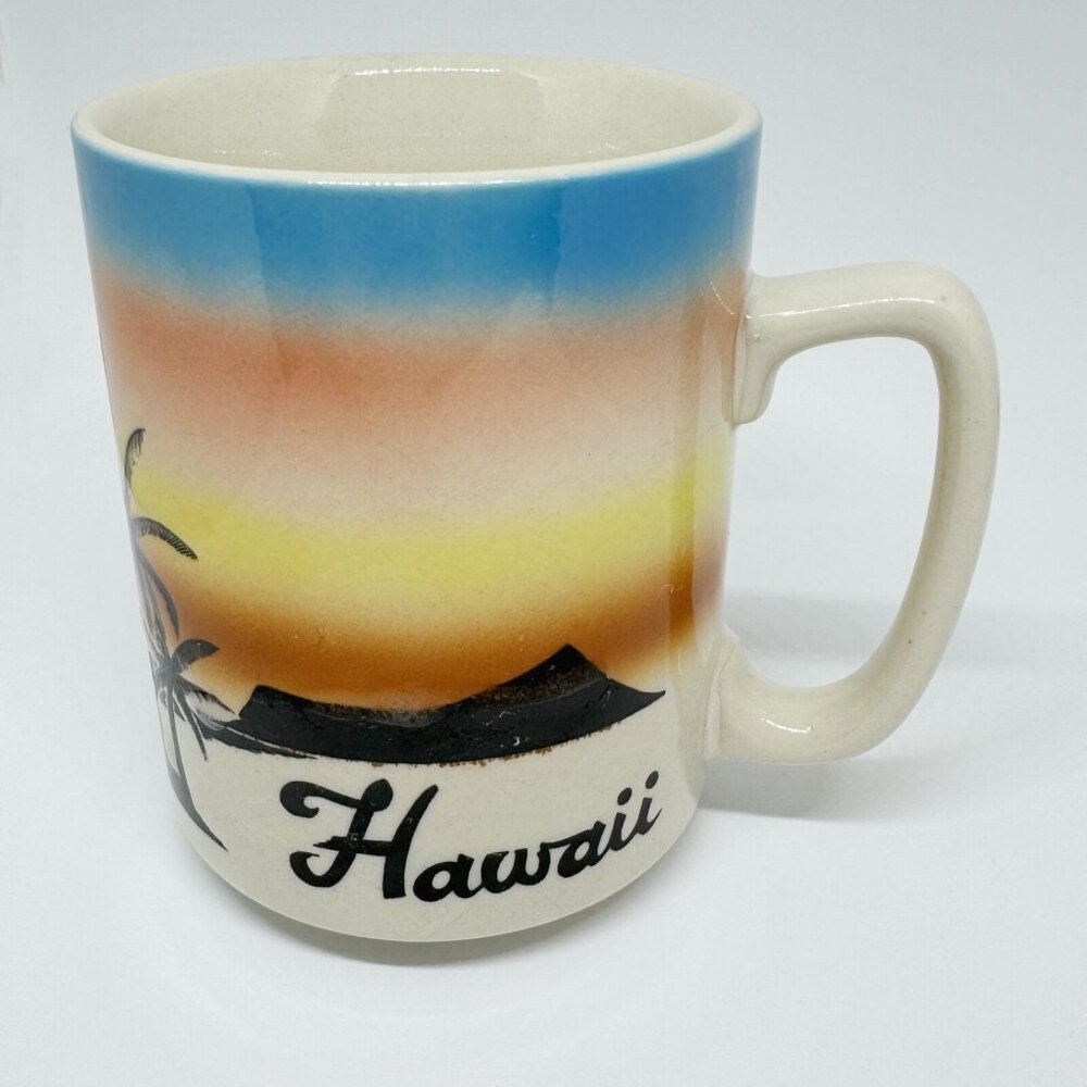 Hawaii Stoneware Vintage Mug Sunset Beach Palm Trees Silhouette Coffee Cup EUC